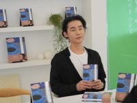 허지웅 “이웃에 관한 책, 지난 책 낼 때부터 쓰려고 준비...만족”