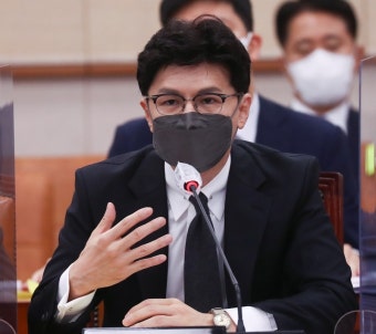 한동훈, '탄핵거론' 민주당에 일침…