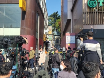 [데스크칼럼] '하인리히의 법칙'서 예견된 이태원 참사...피해자 비난 멈춰야