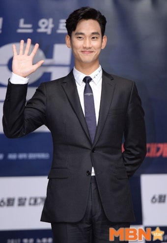 김수현 측 “출연 검토 중”...박지은 작가와 ‘눈물의 여왕’으로 재회?(공식입장)