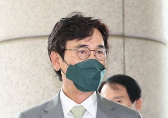 유시민 '조금박해' 비판에…진중권 