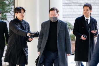 검찰, '유동규 휴대전화 폐기' 사실혼 배우자에 벌금 200만 원 구형