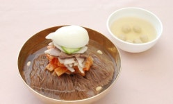 평양냉면 한 그릇에 1만 6천원...서민 울리는 누들플레이션