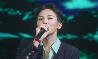 누명 벗은 지드래곤, '마약 퇴치' 저스피스 재단에 3억 원 기부
