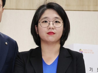 '김준혁 발언에 침묵' 비판에 용혜인 