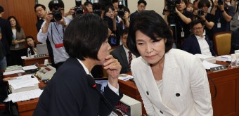 국회 과방위, 최민희 위원장 vs 박충권 의원 전체주의 비판 논란