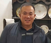 명태균 김 여사 오빠는 친오빠 맞다…카톡 공개 사흘만