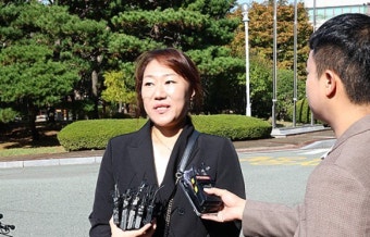 '명태균 의혹 폭로' 강혜경 검찰 출석