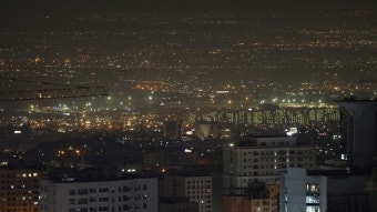 이스라엘, 이란에 보복 공습…군사 시설만 타격