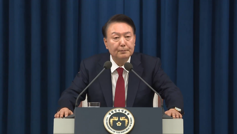 윤석열 대통령, 헌재 탄핵심판 서류 수령 거부…송달 방식 논의