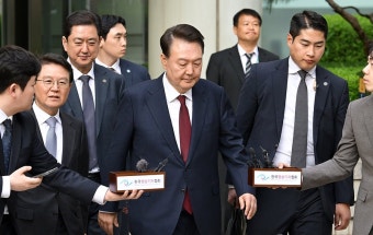 윤석열, 자진 탈당 가능성 급부상…