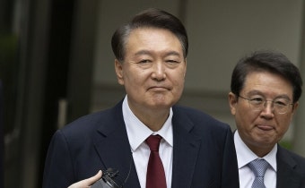 경찰, 경호처 비화폰 서버기록·윤석열 휴대전화 확보