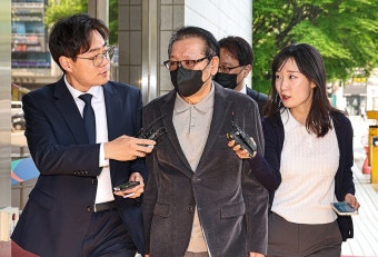 '김건희 여사 청탁 의혹' 건진법사 재소환…검찰 수사 본격화
