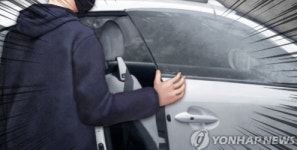 키 꽂힌 경차 노렸다…중학생 2명, 수배시스템에 포착