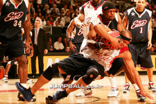 [NBA 올스타]헐리우드 스타들의 치열한 몸싸움