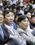 [코트사이드] 허재 감독, 원주 챔프전 깜짝 등장?