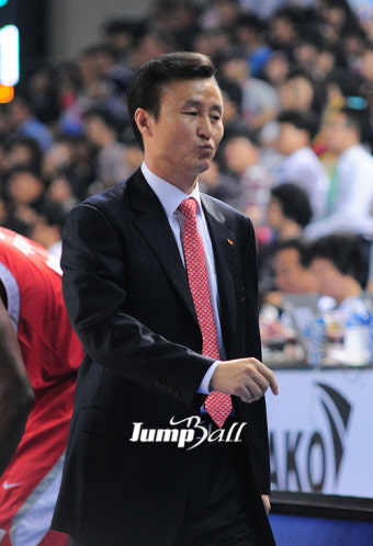 김진 감독 “첫 게임 부담감 많았다”