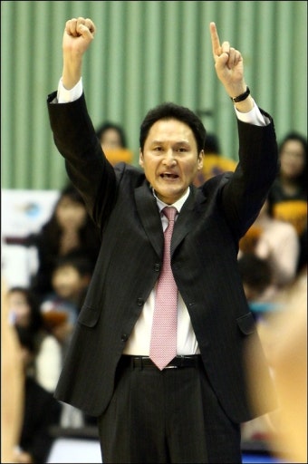 '5연패' 안준호 감독 