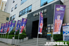 [JB포토화보] KBL과 희명병원이 함께하는 사랑의 3점슛 캠페인 기금 전달식 및 사인회 화보.