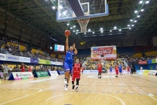 한기범희망나눔, 2019 스타와 함께하는 희망농구 성료…희망팀 승리