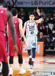 [JB화보] 창원 LG, 전주 KCC에 69-68로 역전승