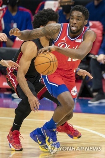 [NBA]‘스틸 15개’ 싹 다 훔쳐낸 필라델피아… 마이애미에 17점차 대승