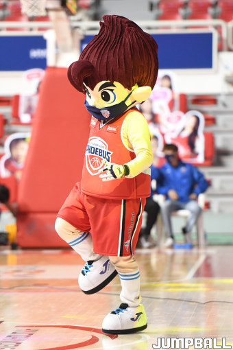 [JB포토] 공연하는 현대모비스 마스코트