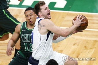 [NBA] '고난도 3점슛만 7개!' 돈치치 36-8-5...댈러스 보스턴 제압