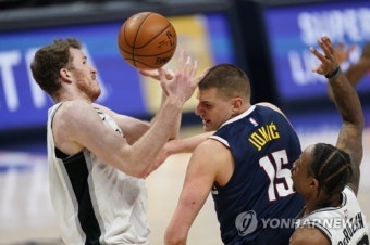 [NBA] '요키치 트리플더블' 덴버, SAS 2연전 싹쓸이하며 8연승 질주