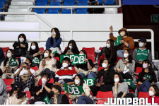 [현장분위기] DB 홈 경기장 같았던 허웅 팬 가득 울산동천체육관