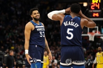 [NBA] ‘타운스·에드워즈 펄펄’ 미네소타, 레이커스 추격 뿌리치고 3연승