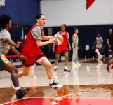 '적응력 甲' 강이슬의 WNBA 도전기