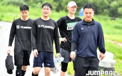 [JB화보] WKBL 심판부, 웰리힐리파크 스키장 로드 조깅