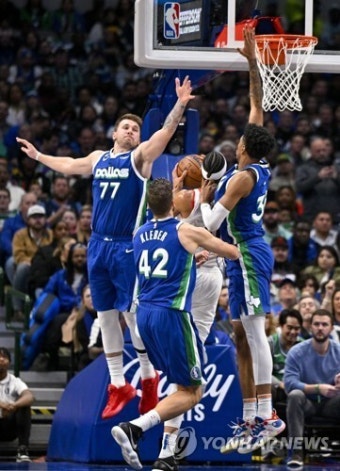 [NBA] 루카 돈치치 통산 4번째 40점 트리플 더블, 무르익는 'MVP'의 꿈