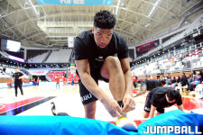 [JB화보] 서울 SK, 수원 KT에 79 대 71로 승리