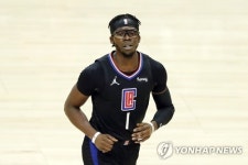 [NBA] 서부 1위 덴버, 더 강해진다...바이아웃 시장에서 레지 잭슨 영입