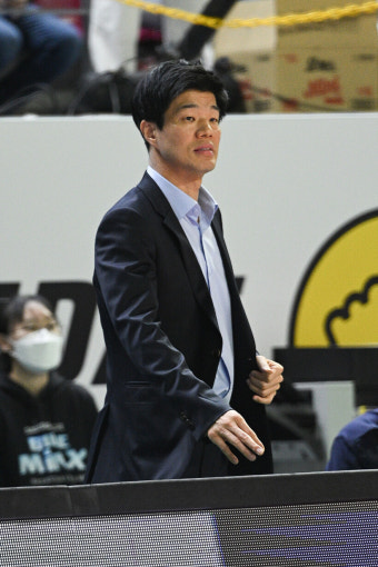 [조영두의 꼬치 COACH] “열심히 하다 보니 이 자리까지 왔어요” 삼성생명 하상윤 코치