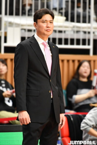 [게임브리핑] 연패 탈출 노리는 송영진 감독 “분위기를 반전시켜야”