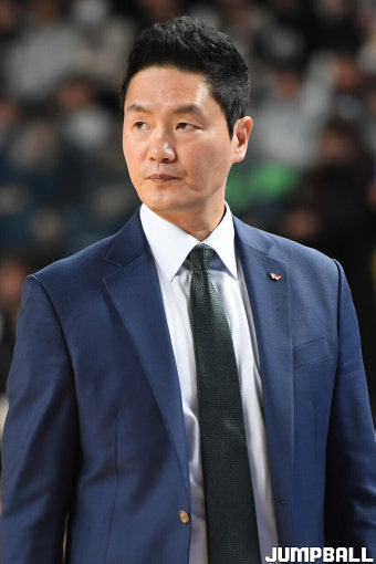 [게임브리핑] “김낙현만큼 해줬으면” 안영준 향한 전희철 감독의 바람