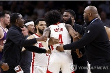 [김호중의 NBA다이브] 어느덧 8연승 휴스턴, 제2의 배드보이즈를 꿈꾸며