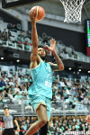 ‘32점-21Reb’ 배스, 플레이오프 통산 5번째 30-20