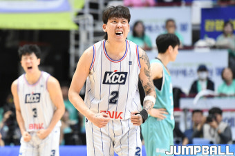 ‘라건아·최준용·허웅 동반 활약’ 슈퍼팀 KCC, KT 제압하고 최초 정규리그 5위 우승 달성