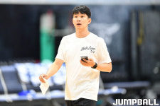 “놀라게 할 자신 있다” 흔치 않은 ‘비선출’, 삼성 김태경 코치의 다부진 포부