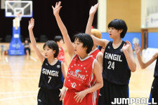[24하모니챔프] 성남수정초와 서울신길초의 여초부 4강전 경기 화보 (서울신길초 38-33 성남수정초)