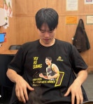 “유기상 기념 티셔츠에 당첨되셨습니다” 이경도의 슬기로운 창원 생활