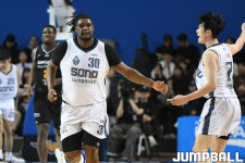 [프로농구 화보] 소노, 켐바오와 이재도 활약 앞세워 삼성에 승리