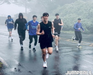 ‘강혁 감독 솔선수범’ 가스공사, 제주를 달리고 희망 전하다