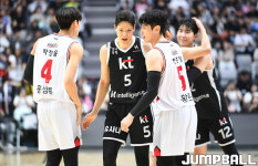 [화보] KT와 정관장의 경기 화보 (정관장 72-68 KT)