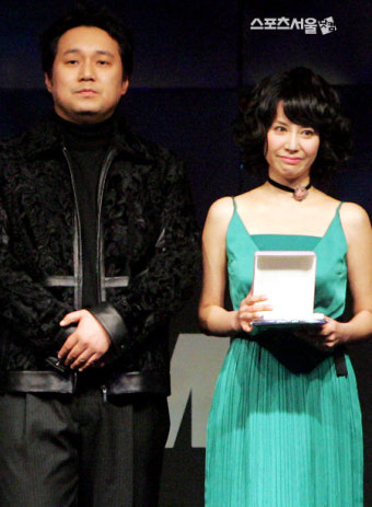 [단독확인] 박철-옥소리, 파경이유…'연하 외국男과 외도 때문'