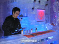 멀리 떠날 돈 없다. 바캉스는 도심으로!